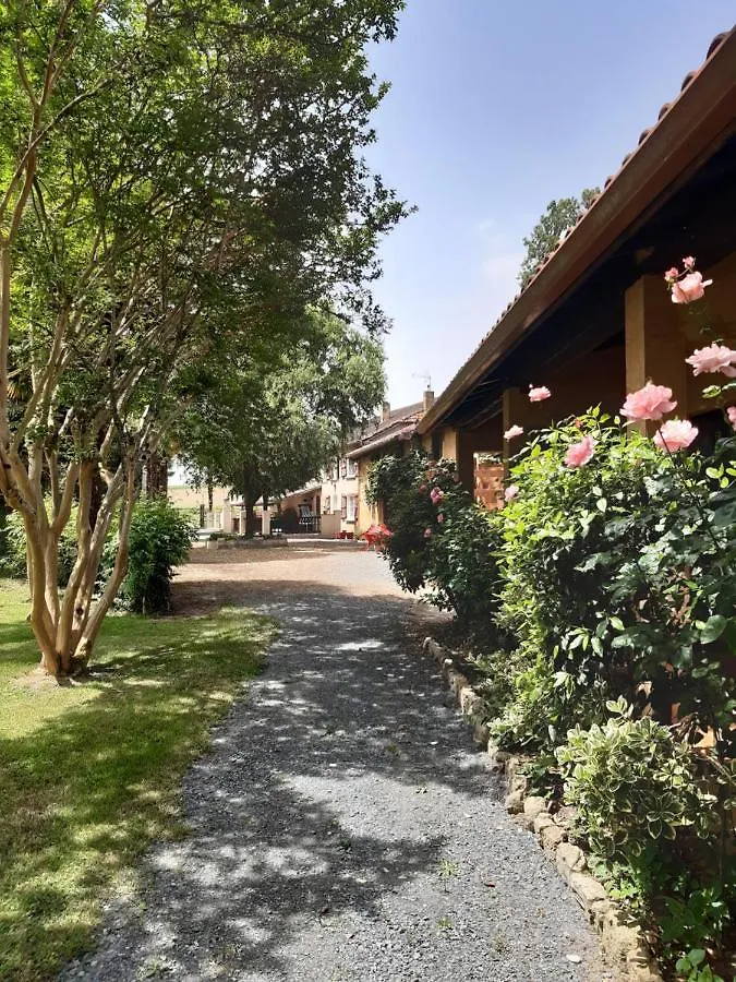 Bed and Breakfast Le Moulin Du Comte Bourrouillan