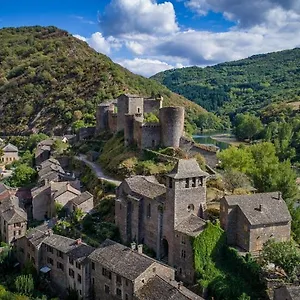 2* Hotel Le Relays Du Chasteau
